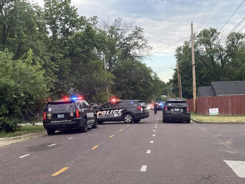 Madison Street in central Columbia closed off after shots were fired - ABC17NEWS