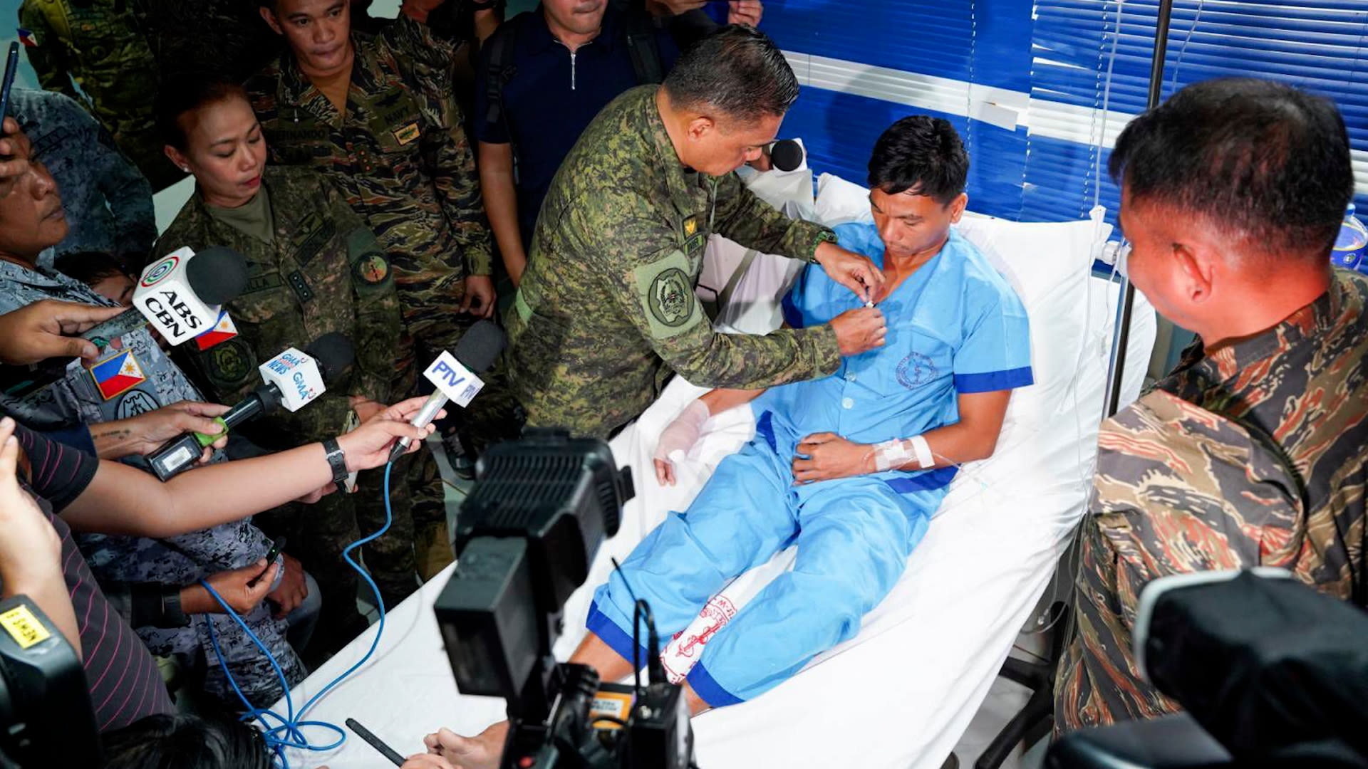 Philippines says sailor lost finger in sea clash, accuses China of ‘piracy’