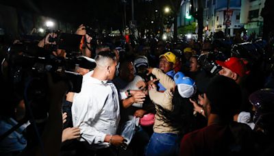 Incidentes en las calles a la espera de los primeros resultados de las elecciones en Venezuela | Mundo