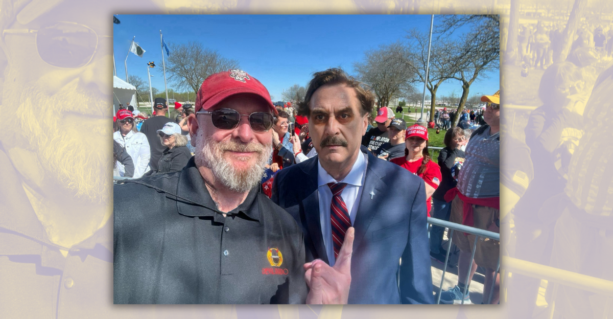 Fact Check: Viral Pic Allegedly Shows MyPillow CEO Mike Lindell at Trump Rally. Here's the Truth