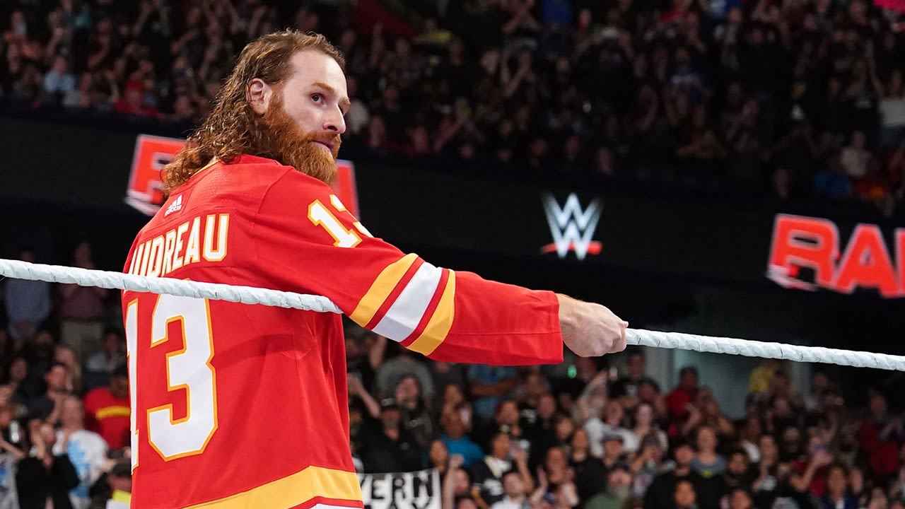 WWE star Sami Zayn, other personalities pay tribute to late NHL star Johnny Gaudreau while in Canada