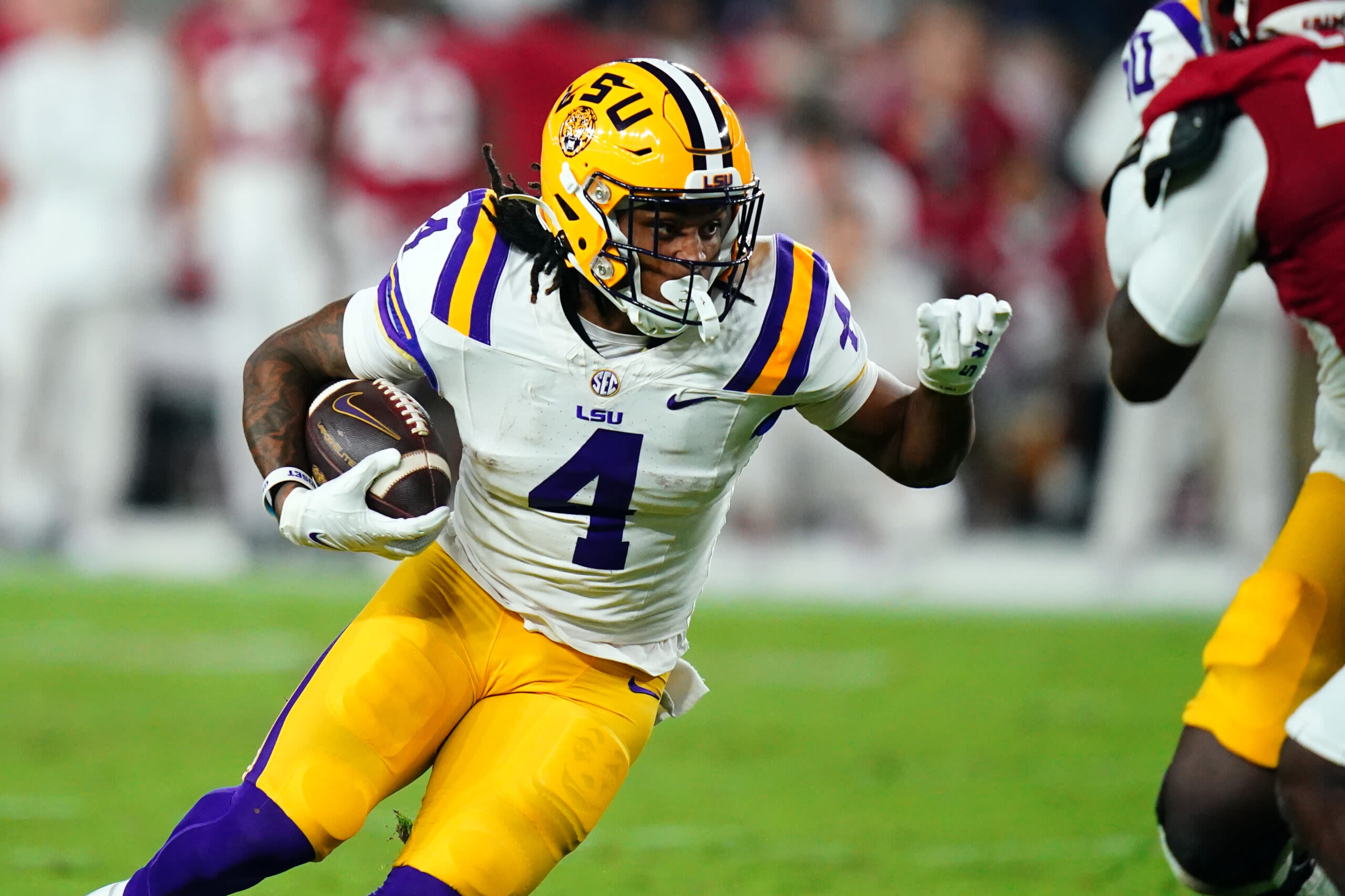 RB John Emery Jr. withdraws from transfer portal, returns to LSU for final season