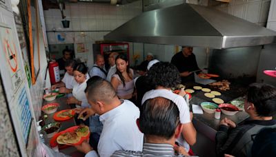 Mexico City taco stand makes history as 1st to earn Michelin star