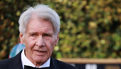 Harrison Ford: Wie ein feuchtfröhliches Essen mit Jimmy Buffett zu einem Piercing führte