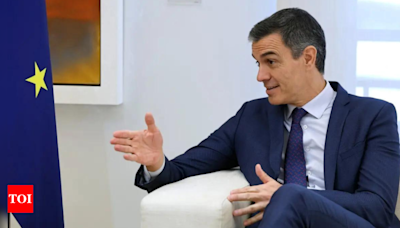 Spanish PM Sanchez salutes Labour's 'historic victory' in UK vote - Times of India