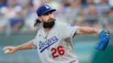 Gonsolin, Dodgers win 11th in a row, break away from Royals