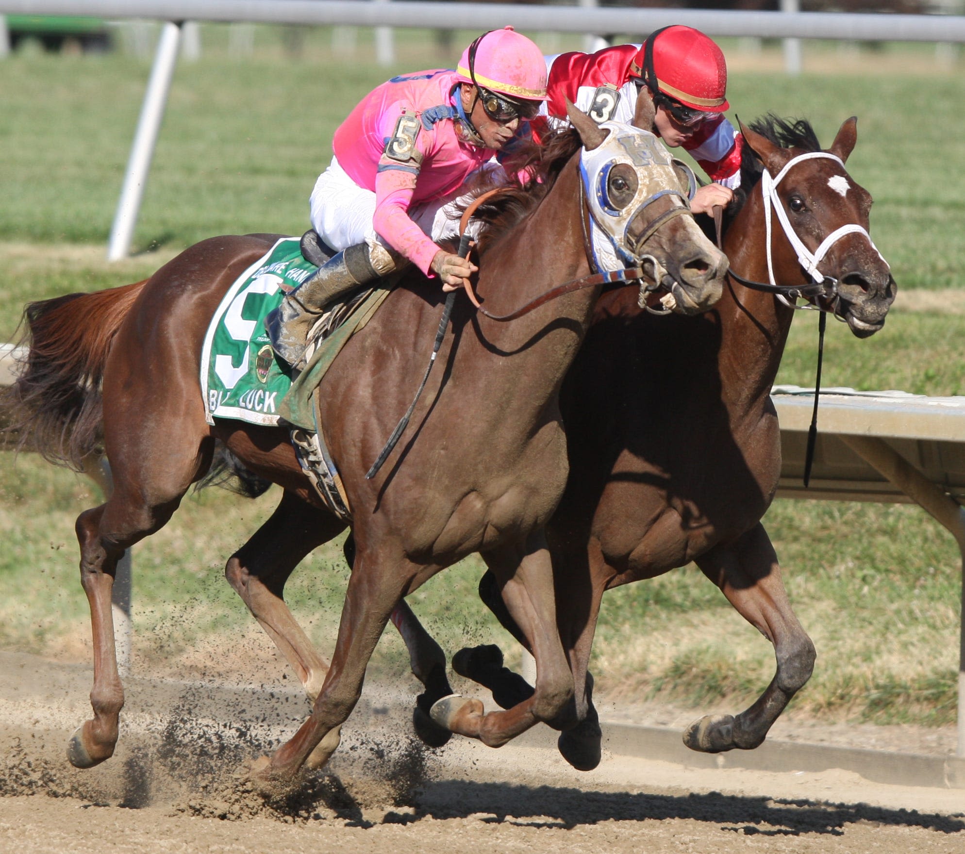 Racing through history: The greatest jockeys to ever ride at Delaware Park