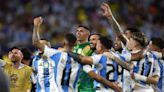 “Escuchen, corran la bola...”: en Francia explotan y estudian denunciar a Argentina por cánticos racistas en el festejo por la Copa América - La Tercera