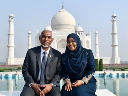 Maldives President Mohamed Muizzu, First Lady Sajidha Mohamed Visit Taj Mahal