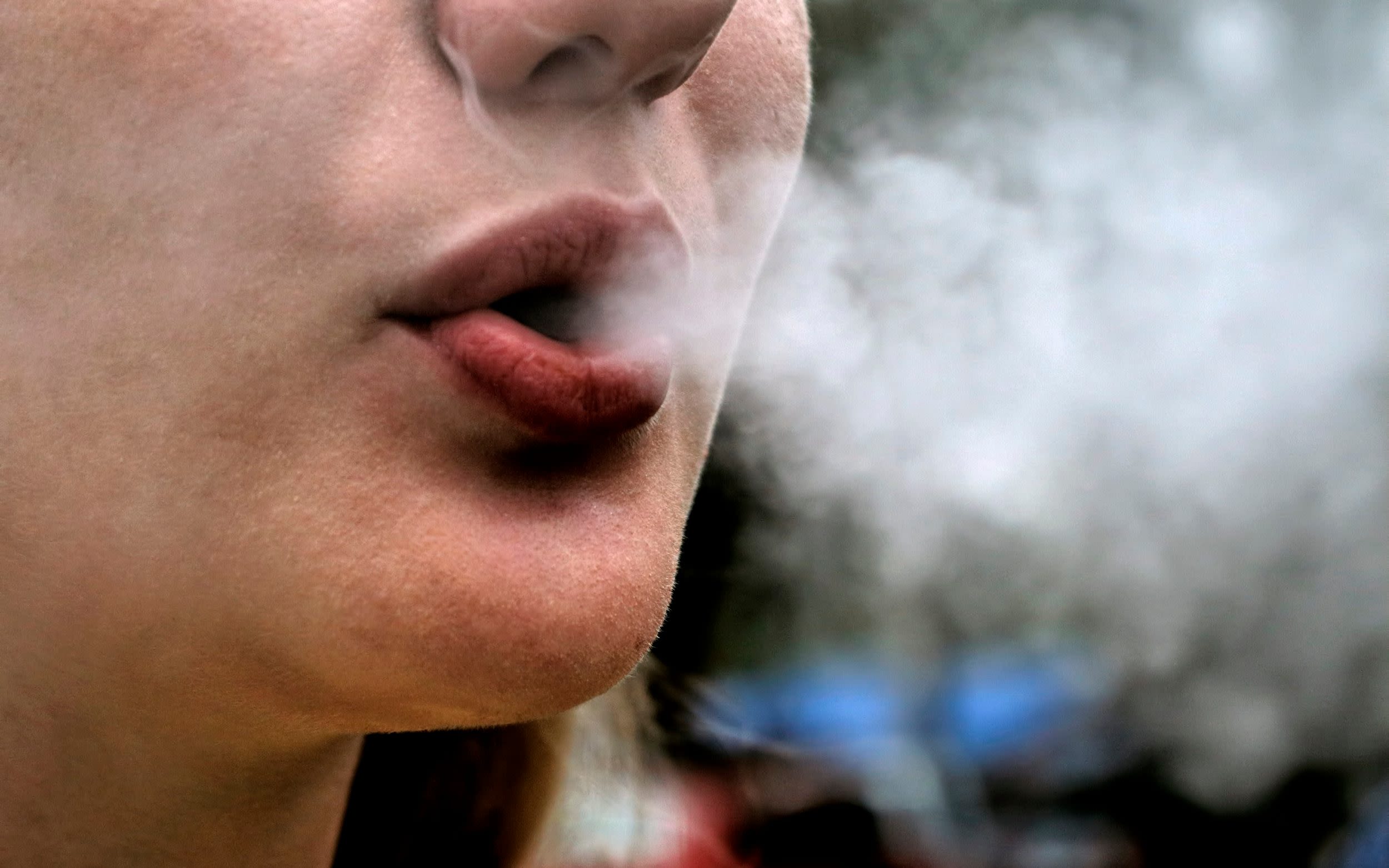 Schoolchildren unwittingly using vapes spiked with spice, parents told