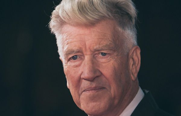 David Lynch reveals lung disease but ‘will never retire’