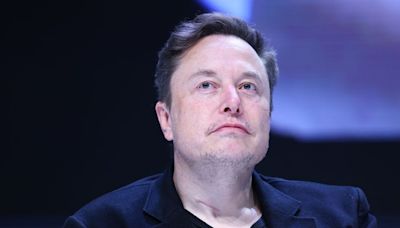 Elon Musk now travels with up to 20 bodyguards who refer to him by the code name 'Voyager,' report says