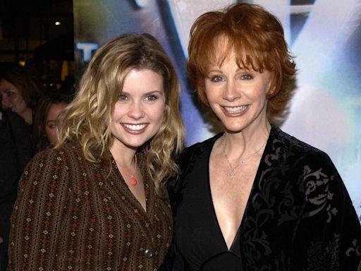 JoAnna Garcia Swisher Shares What She Learned From “Queen” Reba McEntire