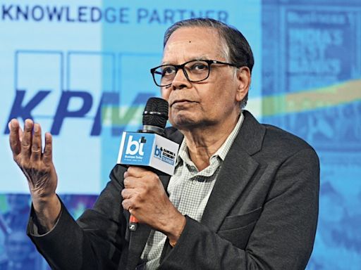 ‘India should start privatising public sector banks': Here's what ace economist Arvind Panagariya has to say about India's economy