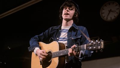 Donovan taught John Lennon to fingerpick – here's why he's an under-appreciated acoustic guitar great