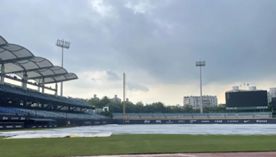 新莊陣雨下不停！樂天桃猿、富邦悍將之戰喊卡 提前宣布因雨延賽