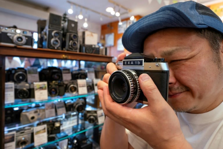 New Japan Film Camera Aimed At 'Nostalgic' Young Fans