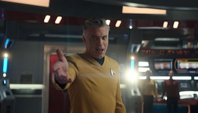 Star Trek: Strange New Worlds Only Got Greenlit Because Of Anson Mount - SlashFilm