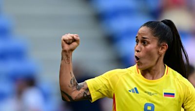 Alexia anota a España en cuartos, Brasil se estrella y Colombia revive