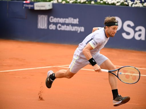 Facundo Díaz se cita con Tsitsipas en los cuartos de Barcelona