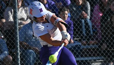 Illinois recruit Keirys Click, the 2024 Post-Tribune Softball Player of the Year, better than ever for Hobart