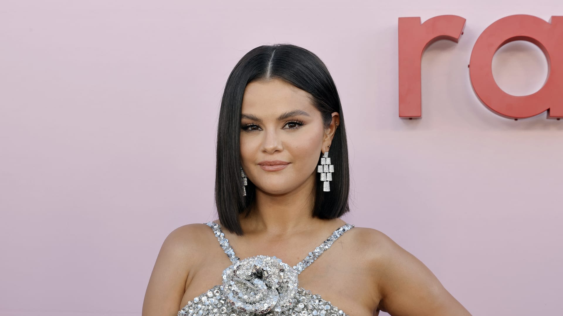 Selena Gomez: Getting off Instagram was 'the most rewarding gift I gave myself'