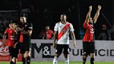 River no levanta cabeza en la Liga Profesional: otra vez sin gol, “Wanchope” Ábila le dio el triunfo a Colón