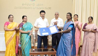 T.N. Chief Minister hands over award to transperson, inaugurates new buildings