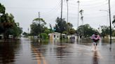 La tormenta tropical Debby tocó tierra nuevamente en Carolina del Sur mientras aumenta el riesgo de inundaciones