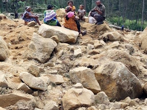 Papua-Nova Guiné afirma que mais de 2.000 pessoas foram sepultadas em deslizamento de terra