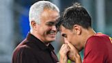 Paulo Dybala y José Mourinho, una metáfora de la vida: la Joya encontró en Roma y en el DT que lo cautivó el despegue definitivo, más allá de la consagración en Qatar