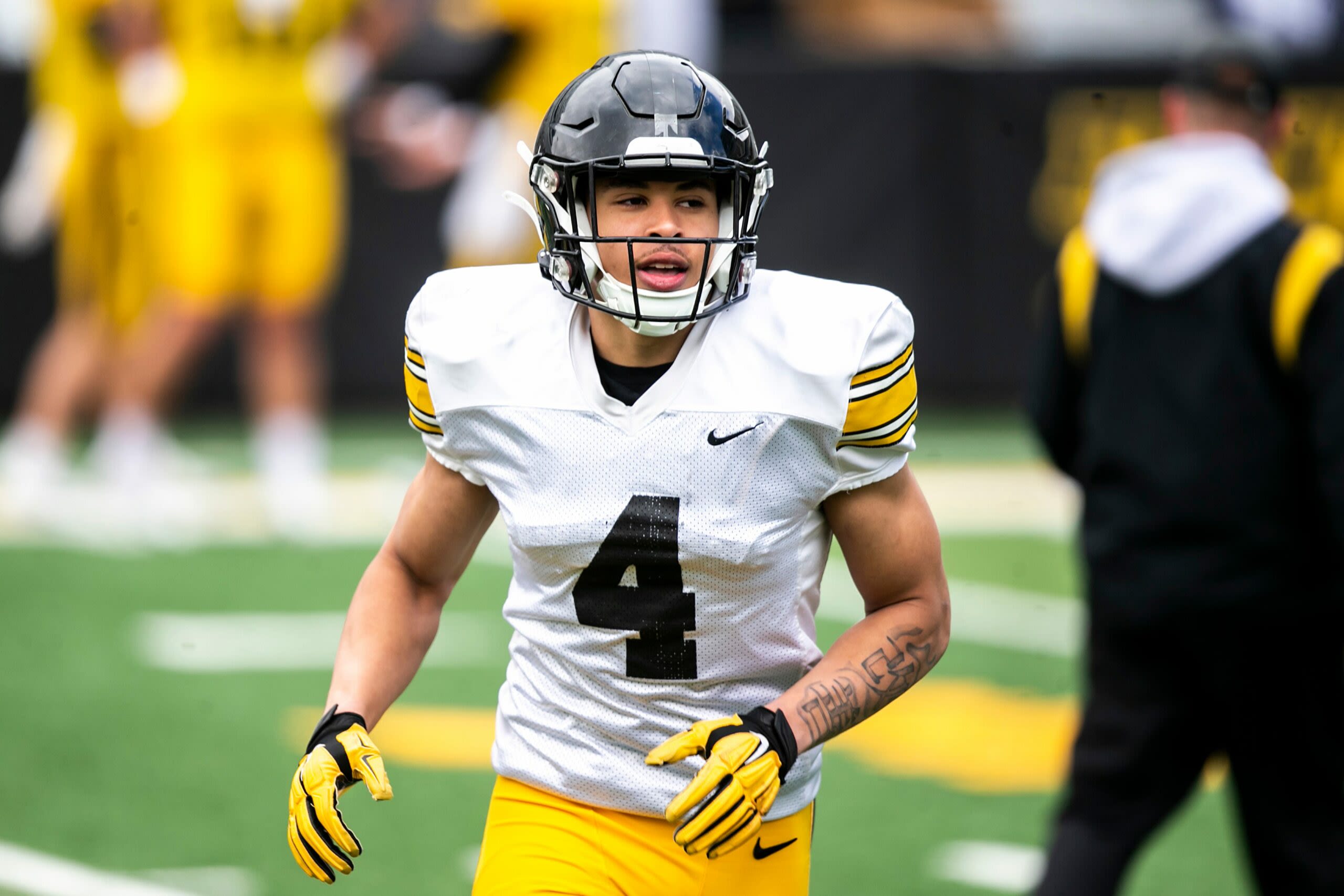 Kirk Ferentz updates Koen Entringer’s recovery from offseason surgery