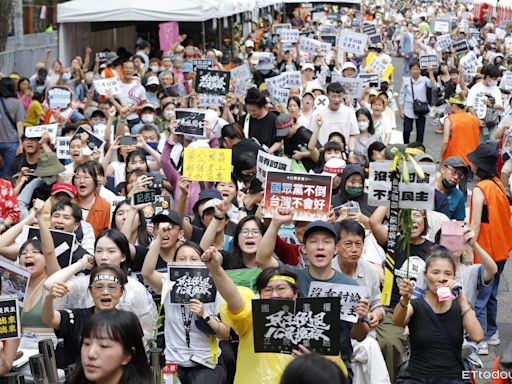 老「藍鷹」對戰青鳥沒在怕！ 國民黨21日動員藍粉擠爆青島東路