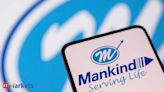 Mankind Pharma shares drop 2% despite 10% YoY Q1 PAT growth. Buy, sell, or hold?