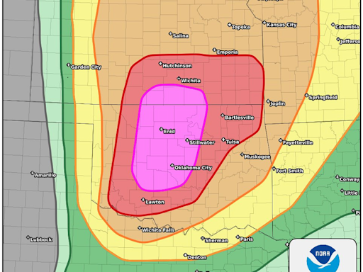 What to do during a tornado warning: How to stay safe at home, outside, in a car