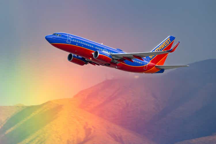 Southwest Airlines cuts pilots' hours on shortage of Boeing aircraft (LUV)