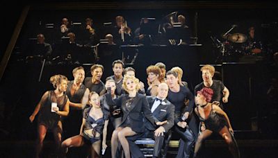 'Chicago' brings the razzle dazzle back to Sydney – can the new cast of cons keep it up?