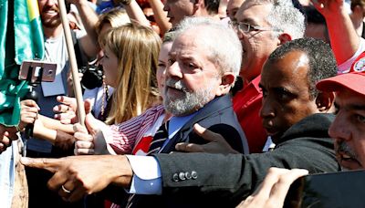 Lula recebe Dilma Rousseff no Palácio da Alvorada nesta sexta Por Estadão Conteúdo