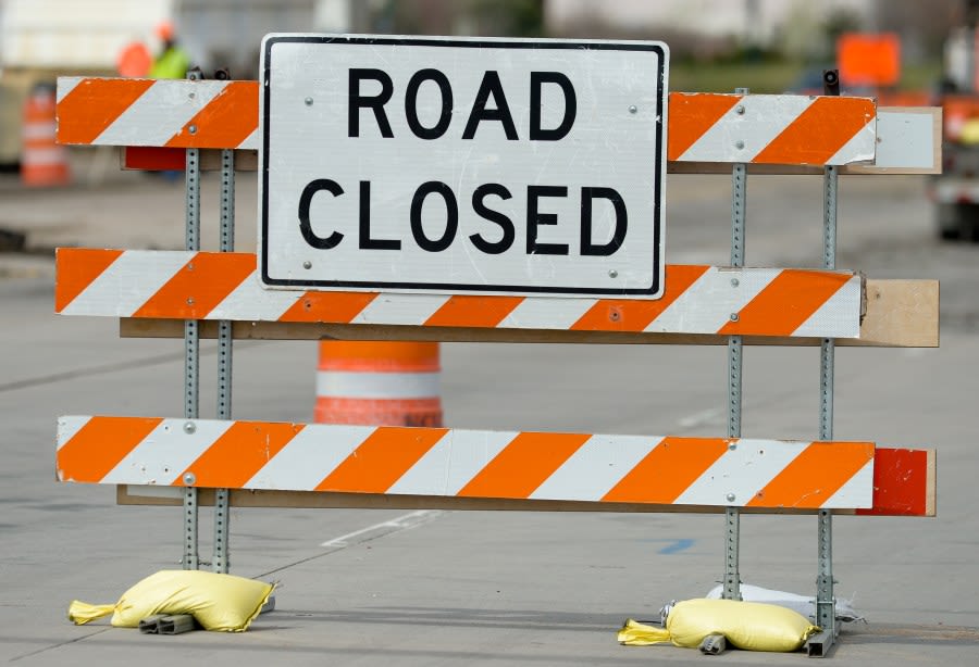 Southbound Cascade Avenue closed due to water main break