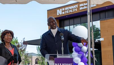 Michael Jordan instala una tercera clínica comunitaria en Carolina del Norte - La Noticia