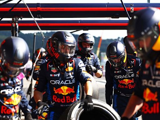 Red Bull chiefs received 'two words they don't want to hear' as move imminent