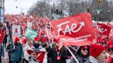 Parents worry about learning gaps with end of Quebec teacher strikes