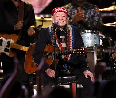 Willie Nelson, 91, Cleared To Go On The Road Again After Longer-Than-Expected Recuperation – Updated