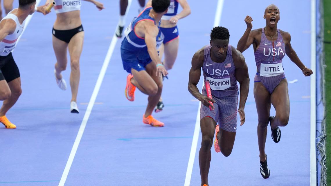 Team USA sets world record in 4x400 mixed relay
