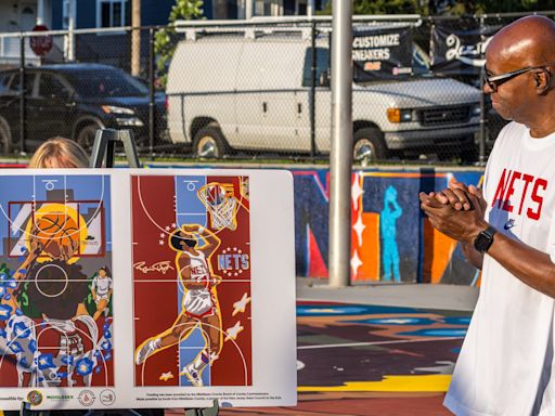 Perth Amboy mural pays homage to hometown basketball legend Brian Taylor