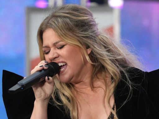 Kelly Clarkson Reveals There Is One Song That 'Almost Killed' Her