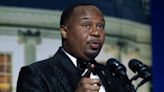 Roy Wood Jr. Says He’s Leaving Comedy Central’s ‘The Daily Show’