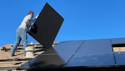 Paneles solares: la alternativa para reducir desde un 30% a un 100% la cuenta de la luz sin necesidad de pie para invertir - La Tercera