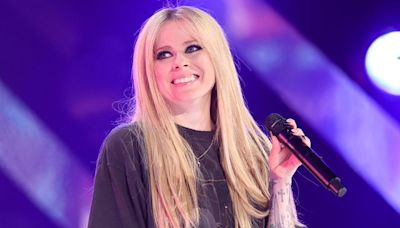 Avril Lavigne addresses conspiracy theory she was replaced by a lookalike after dying 21 years ago