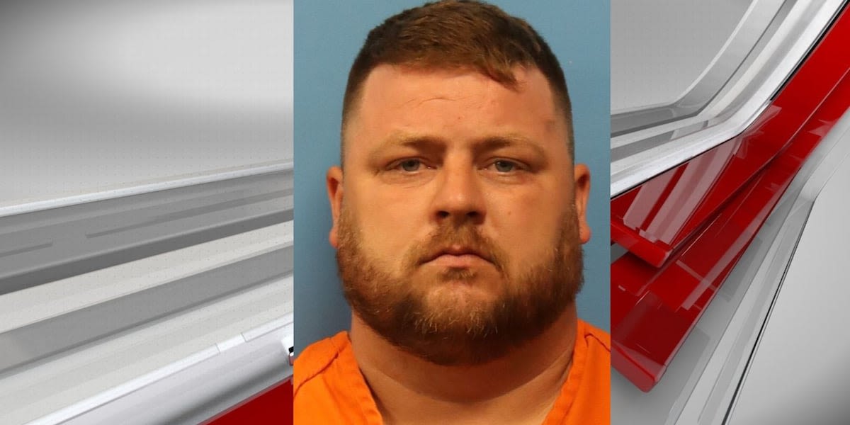 Alabaster business owner arrested on theft charges